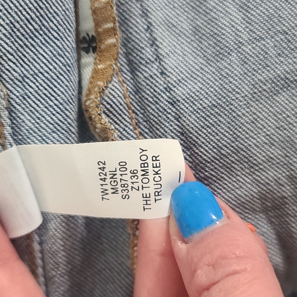 Embroidered Denim Jacket - Picture 4 of 6